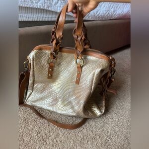 Velez Handbag From Colombia For Leather Lovers